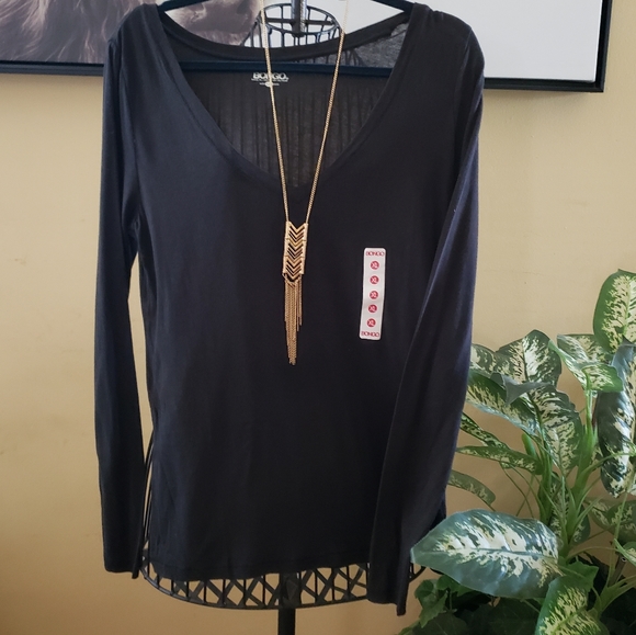 Layering Top - Picture 3 of 3